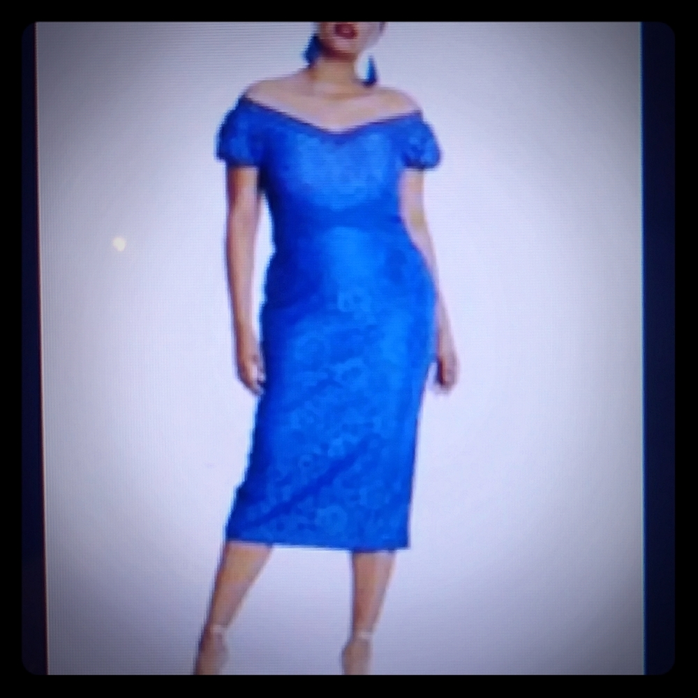 Women Plus Size Off Shoulder Midi Dress.